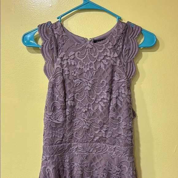 Junior Lace Dress in Light Purple NWOT - Picture 7 of 8